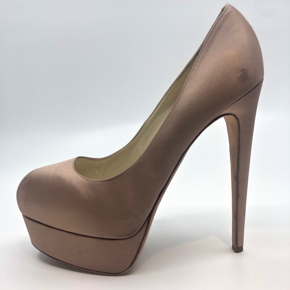 Hamper Platform in Nude silk